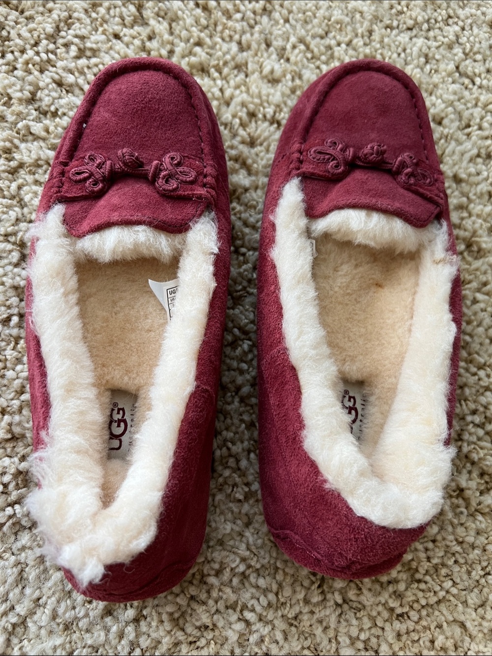 UGG Australia Women’s Burgundy Suede Shearling-Lined Moccasin Slippers - Picture 4 of 11